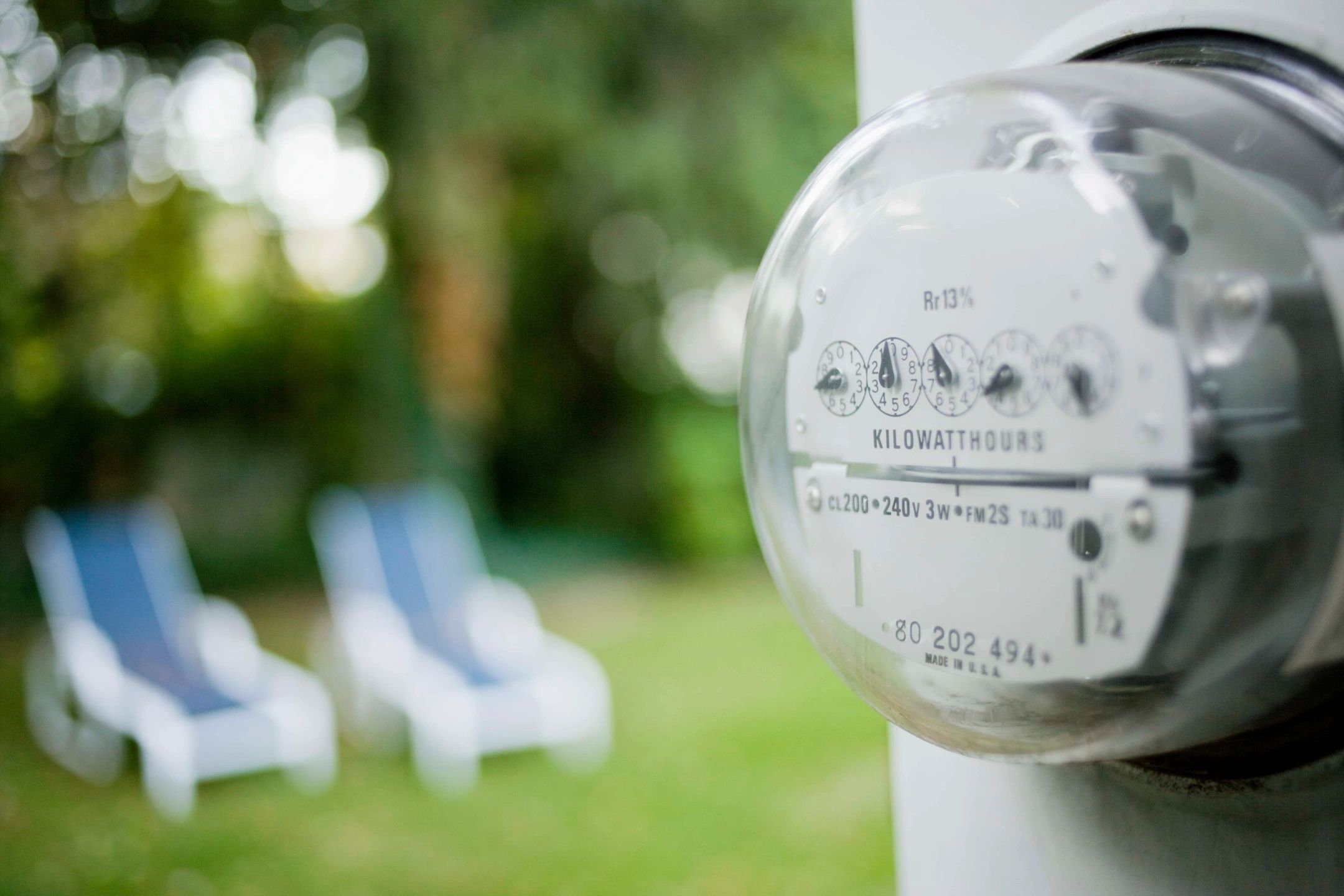 Reduce hospital electricity costs
